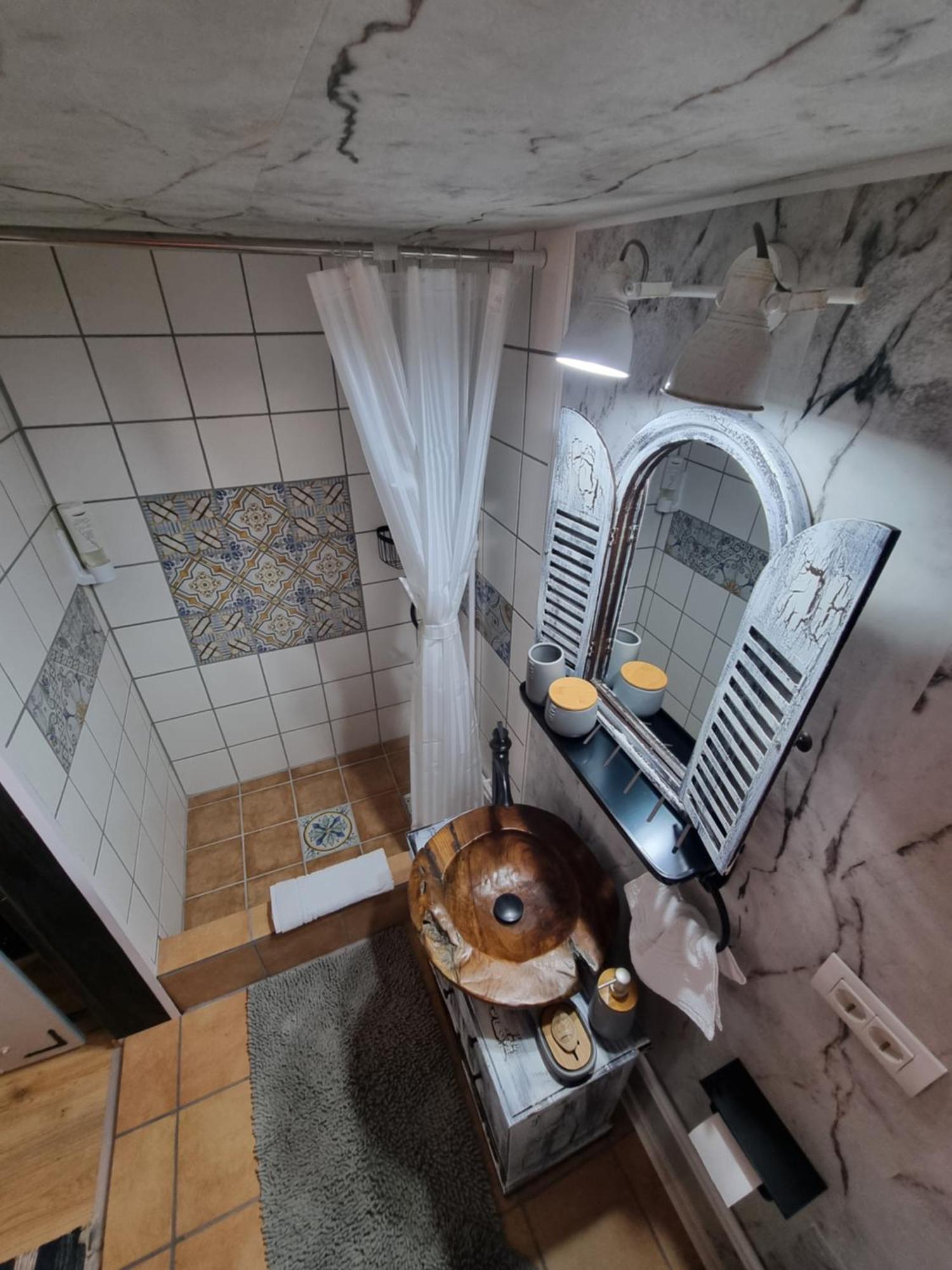 Willa Magura Rustic Tiny House Zewnętrze zdjęcie